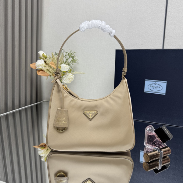 (image for) Prada Re-Edition 2005 Re-Nylon and Saffiano mini bag
