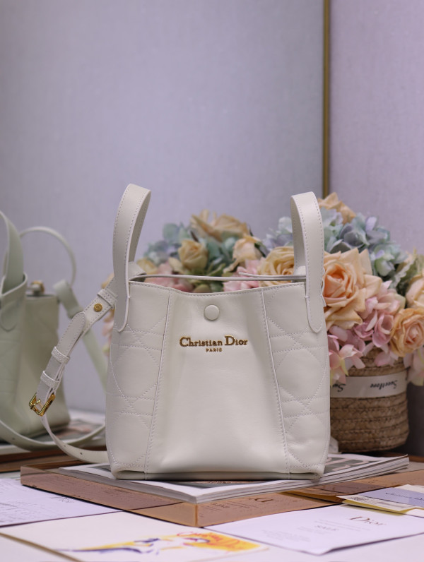 (image for) Diro Small Signature Bucket Bag - 21*19*11CM