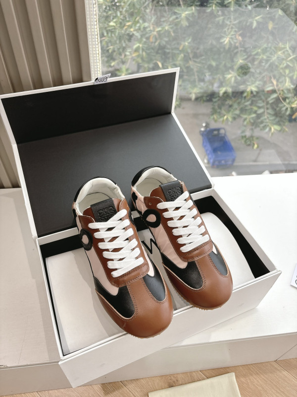 (image for) Loewe Ballet Runner