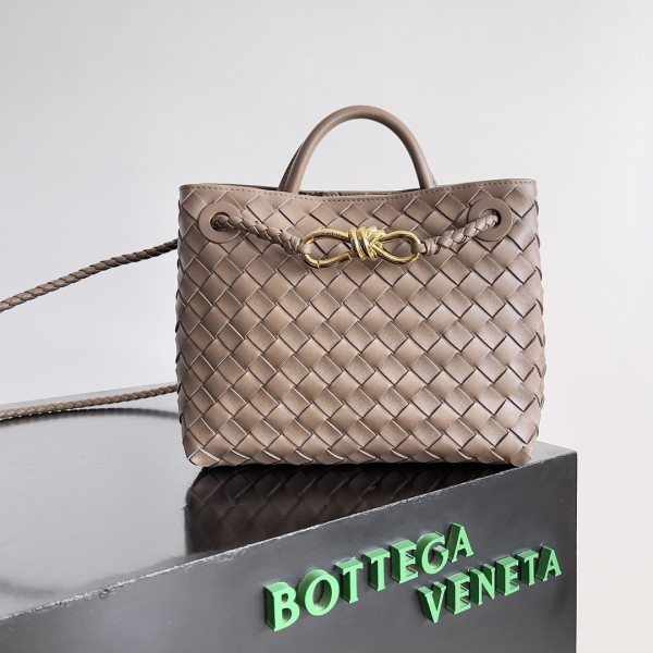 (image for) BOTTEGA VENETA SMALL ANDIAMO-25*22*10.5cm