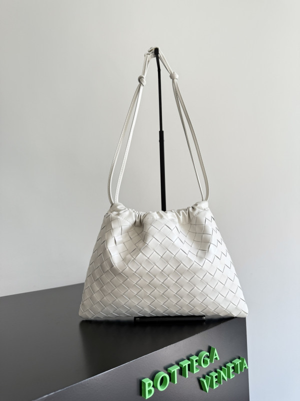 (image for) BOTTEGA VENETA Medium Dustbag