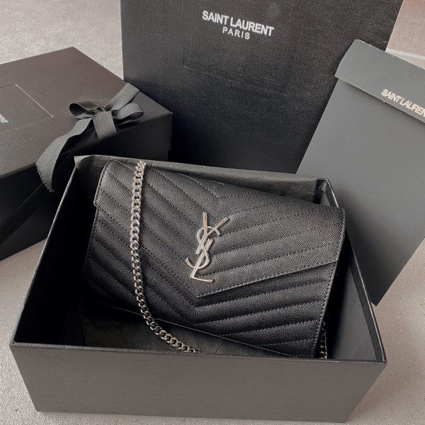 (image for) YSL classic cassandre chain wallet