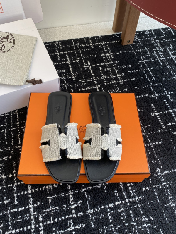 (image for) HERMES SANDALS