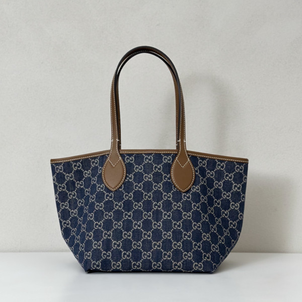 (image for) Gucci Totissima small tote bag