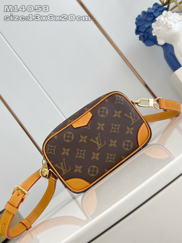 (image for) LOUIS VUITTON Trocadéro wearable wallet-13*6.5*20CM