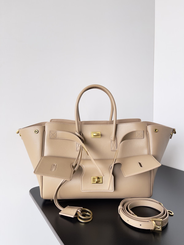 (image for) Balenciaga Bel Air Medium Carry All Bag