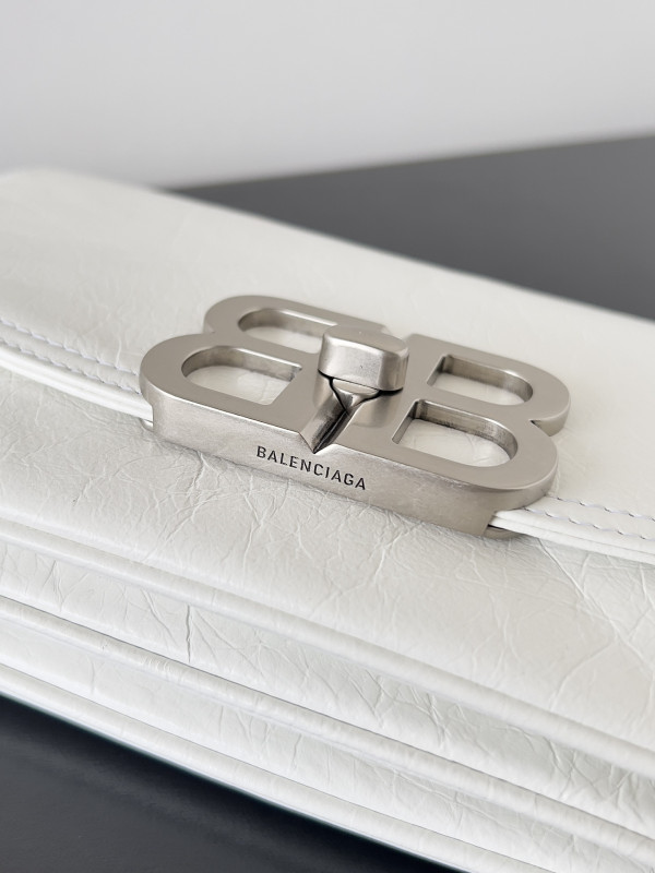 Balenciaga BB Solt Small Flap Bag [20250307] CELINE CHANEL ACCESSORIES LOEWE SHOES LOUIS VUITTON DIRO YSL OTHER BRAND HANDBAGS BALENCIAGA BOTTEGA VENETA GOYARD HERMES BURBERRY VALENTINO GUCCI FENDI MIUMIU CHLOE PRADA BVLGARI SUITCASE NEW ARRIVAL 