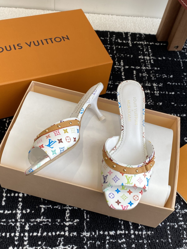 LOUIS VUITTON SLIPPERS [C218I-090055] CELINE CHANEL ACCESSORIES LOEWE SHOES LOUIS VUITTON DIRO YSL OTHER BRAND HANDBAGS BALENCIAGA BOTTEGA VENETA GOYARD HERMES BURBERRY VALENTINO GUCCI FENDI MIUMIU CHLOE PRADA BVLGARI SUITCASE NEW ARRIVAL 