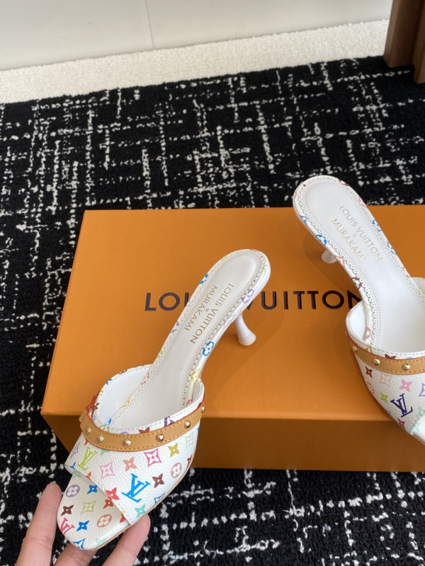 LOUIS VUITTON SLIPPERS [C218I-090055] CELINE CHANEL ACCESSORIES LOEWE SHOES LOUIS VUITTON DIRO YSL OTHER BRAND HANDBAGS BALENCIAGA BOTTEGA VENETA GOYARD HERMES BURBERRY VALENTINO GUCCI FENDI MIUMIU CHLOE PRADA BVLGARI SUITCASE NEW ARRIVAL 