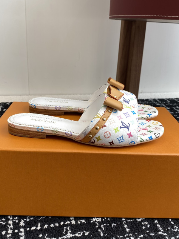 LOUIS VUITTON SLIPPERS [C218I-085440] CELINE CHANEL ACCESSORIES LOEWE SHOES LOUIS VUITTON DIRO YSL OTHER BRAND HANDBAGS BALENCIAGA BOTTEGA VENETA GOYARD HERMES BURBERRY VALENTINO GUCCI FENDI MIUMIU CHLOE PRADA BVLGARI SUITCASE NEW ARRIVAL 