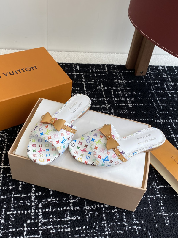 LOUIS VUITTON SLIPPERS [C218I-085440] CELINE CHANEL ACCESSORIES LOEWE SHOES LOUIS VUITTON DIRO YSL OTHER BRAND HANDBAGS BALENCIAGA BOTTEGA VENETA GOYARD HERMES BURBERRY VALENTINO GUCCI FENDI MIUMIU CHLOE PRADA BVLGARI SUITCASE NEW ARRIVAL 