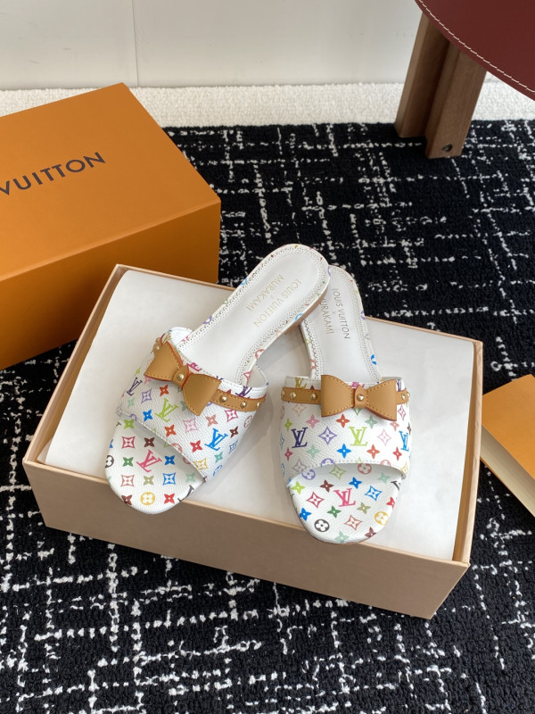 LOUIS VUITTON SLIPPERS [C218I-085440] CELINE CHANEL ACCESSORIES LOEWE SHOES LOUIS VUITTON DIRO YSL OTHER BRAND HANDBAGS BALENCIAGA BOTTEGA VENETA GOYARD HERMES BURBERRY VALENTINO GUCCI FENDI MIUMIU CHLOE PRADA BVLGARI SUITCASE NEW ARRIVAL 