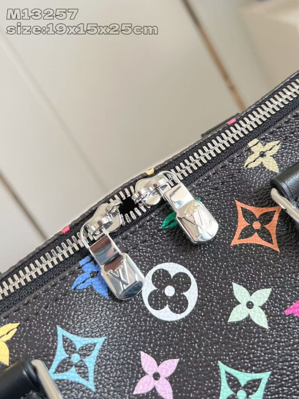 Louis Vuitton Speedy Soft 30 [M13257黑彩] CELINE CHANEL ACCESSORIES LOEWE SHOES LOUIS VUITTON DIRO YSL OTHER BRAND HANDBAGS BALENCIAGA BOTTEGA VENETA GOYARD HERMES BURBERRY VALENTINO GUCCI FENDI MIUMIU CHLOE PRADA BVLGARI SUITCASE NEW ARRIVAL 