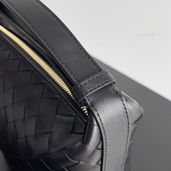 BOTTEGA VENETA CANDY WALLACE-22*13*9CM [754443-03] CELINE CHANEL ACCESSORIES LOEWE SHOES LOUIS VUITTON DIRO YSL OTHER BRAND HANDBAGS BALENCIAGA BOTTEGA VENETA GOYARD HERMES BURBERRY VALENTINO GUCCI FENDI MIUMIU CHLOE PRADA BVLGARI SUITCASE NEW ARRIVAL 
