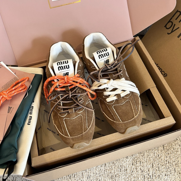 (image for) MiuMiu x New Balance Sneaker