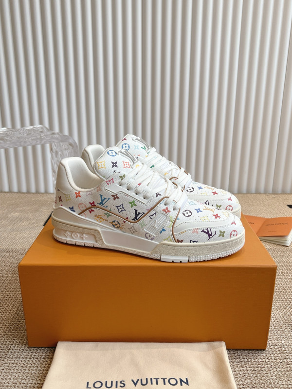 LOUIS VUITTON SNEAKERS (image for) LOUIS VUITTON SNEAKERS