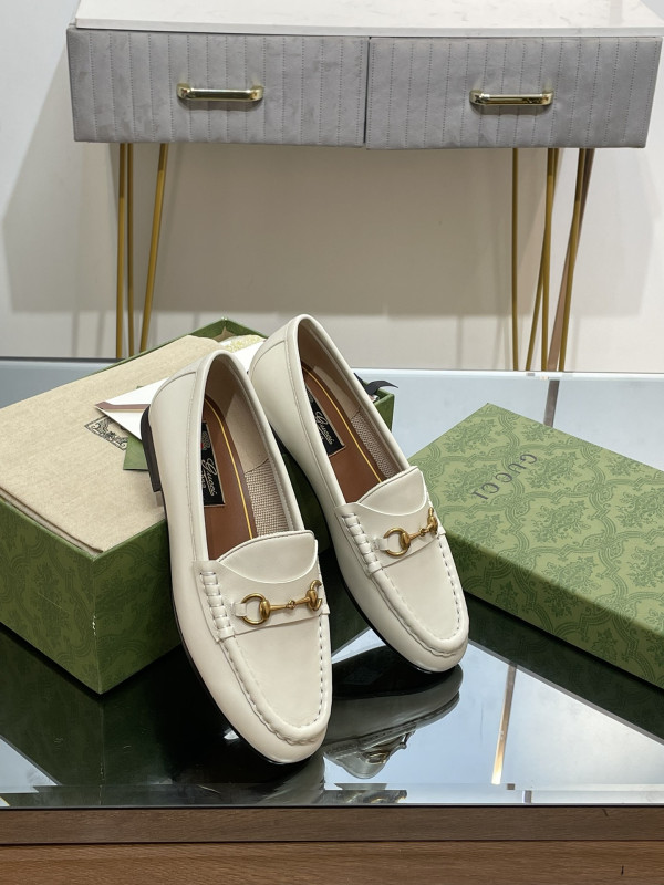 (image for) Gucci loafer