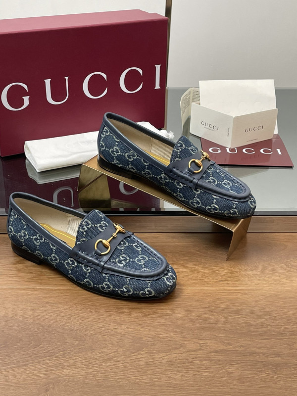 (image for) Gucci loafer