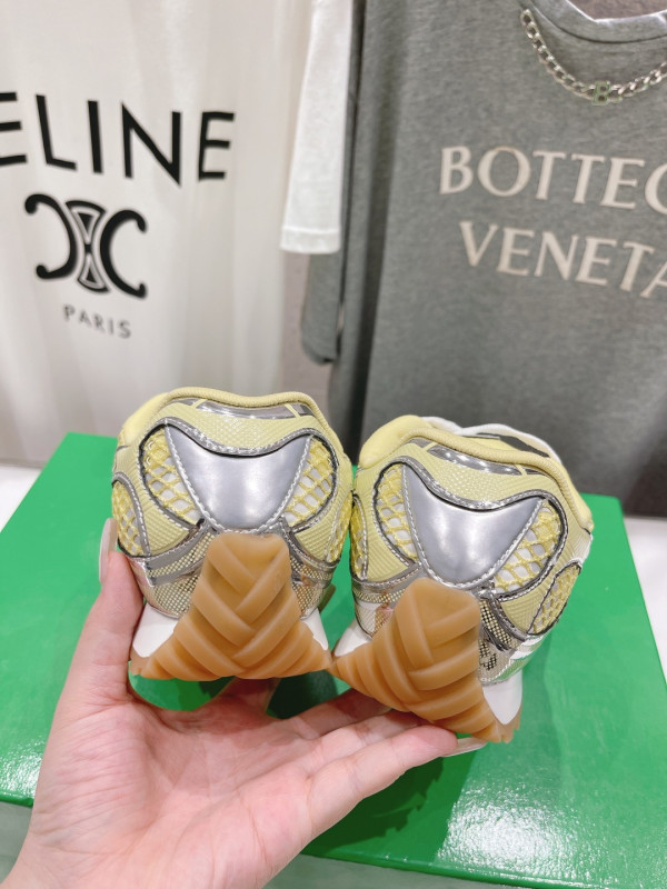 BOTTEGA VENETA SNEAKERS [C213E-064007] CELINE CHANEL ACCESSORIES LOEWE SHOES LOUIS VUITTON DIRO YSL OTHER BRAND HANDBAGS BALENCIAGA BOTTEGA VENETA GOYARD HERMES BURBERRY VALENTINO GUCCI FENDI MIUMIU CHLOE PRADA BVLGARI SUITCASE NEW ARRIVAL 