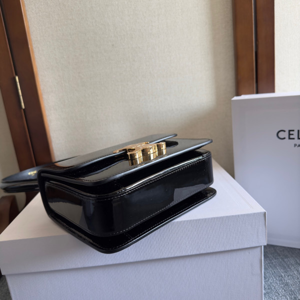 CELIN* TEEN GARANCE BAG-18.5x13x6CM [118053] CELINE CHANEL ACCESSORIES LOEWE SHOES LOUIS VUITTON DIRO YSL OTHER BRAND HANDBAGS BALENCIAGA BOTTEGA VENETA GOYARD HERMES BURBERRY VALENTINO GUCCI FENDI MIUMIU CHLOE PRADA BVLGARI SUITCASE NEW ARRIVAL 