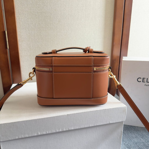 CELIN* VANITY - 18x12x18cm [119463-2] CELINE CHANEL ACCESSORIES LOEWE SHOES LOUIS VUITTON DIRO YSL OTHER BRAND HANDBAGS BALENCIAGA BOTTEGA VENETA GOYARD HERMES BURBERRY VALENTINO GUCCI FENDI MIUMIU CHLOE PRADA BVLGARI SUITCASE NEW ARRIVAL 
