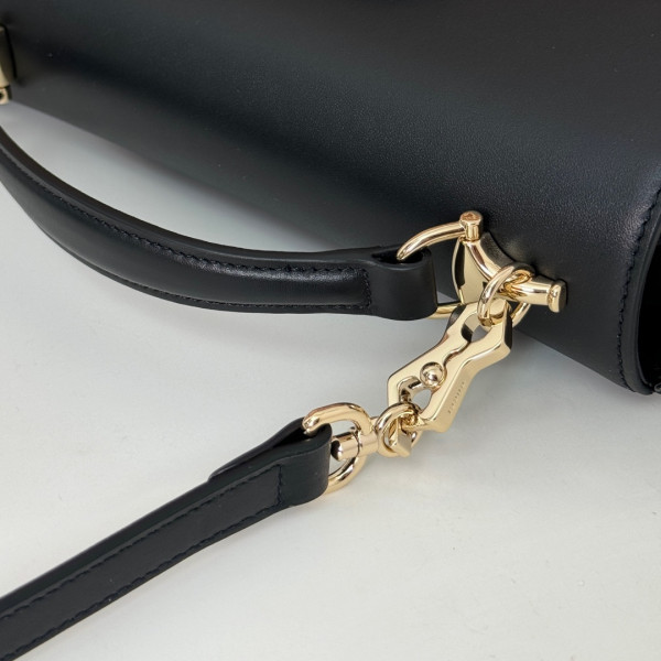 Gucci Horsebit 1955 Soft small top handle bag-22.6*12.7*5.6CM [815206克色全皮] CELINE CHANEL ACCESSORIES LOEWE SHOES LOUIS VUITTON DIRO YSL OTHER BRAND HANDBAGS BALENCIAGA BOTTEGA VENETA GOYARD HERMES BURBERRY VALENTINO GUCCI FENDI MIUMIU CHLOE PRADA BVLGARI SUITCASE NEW ARRIVAL 