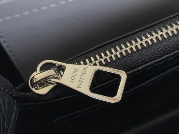 LOUIS VUITTON CAPUCINES MINI-21*14*8CM [m11908 黑色] CELINE CHANEL ACCESSORIES LOEWE SHOES LOUIS VUITTON DIRO YSL OTHER BRAND HANDBAGS BALENCIAGA BOTTEGA VENETA GOYARD HERMES BURBERRY VALENTINO GUCCI FENDI MIUMIU CHLOE PRADA BVLGARI SUITCASE NEW ARRIVAL 