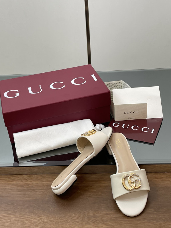 GUCCI WOMEN'S SANDAL [C2132-073832] CELINE CHANEL ACCESSORIES LOEWE SHOES LOUIS VUITTON DIRO YSL OTHER BRAND HANDBAGS BALENCIAGA BOTTEGA VENETA GOYARD HERMES BURBERRY VALENTINO GUCCI FENDI MIUMIU CHLOE PRADA BVLGARI SUITCASE NEW ARRIVAL 