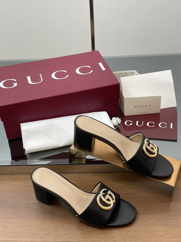 GUCCI WOMEN'S SANDAL [C2132-073451] CELINE CHANEL ACCESSORIES LOEWE SHOES LOUIS VUITTON DIRO YSL OTHER BRAND HANDBAGS BALENCIAGA BOTTEGA VENETA GOYARD HERMES BURBERRY VALENTINO GUCCI FENDI MIUMIU CHLOE PRADA BVLGARI SUITCASE NEW ARRIVAL 