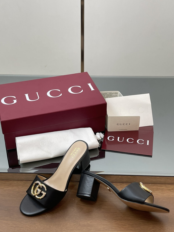 GUCCI WOMEN'S SANDAL [C2132-073451] CELINE CHANEL ACCESSORIES LOEWE SHOES LOUIS VUITTON DIRO YSL OTHER BRAND HANDBAGS BALENCIAGA BOTTEGA VENETA GOYARD HERMES BURBERRY VALENTINO GUCCI FENDI MIUMIU CHLOE PRADA BVLGARI SUITCASE NEW ARRIVAL 