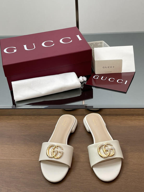 (image for) GUCCI WOMEN'S SANDAL