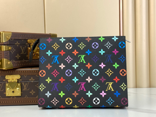 (image for) LOUIS VUITTON TOILETRY POUCH 26