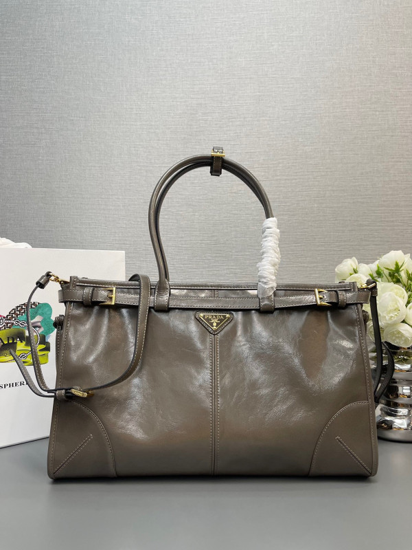 (image for) Prada Large leather handbag