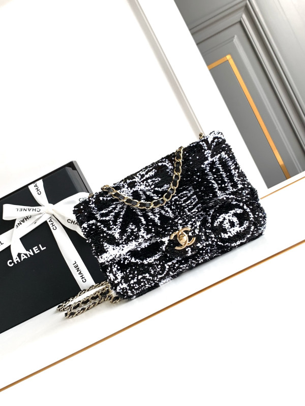 CL FLAP BAG 20CM (image for) CL FLAP BAG 20CM