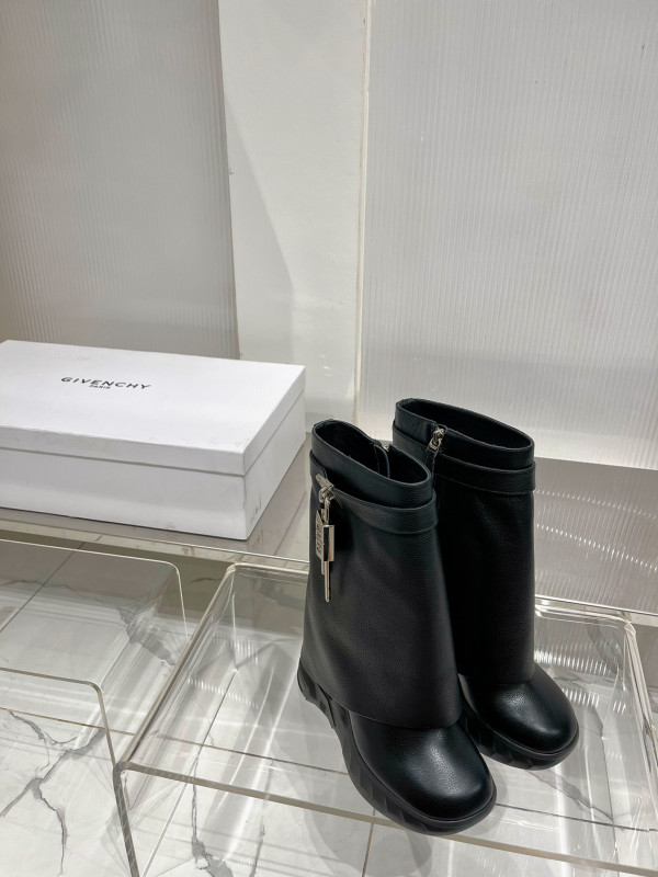 Gienvchy Boots (image for) Gienvchy Boots