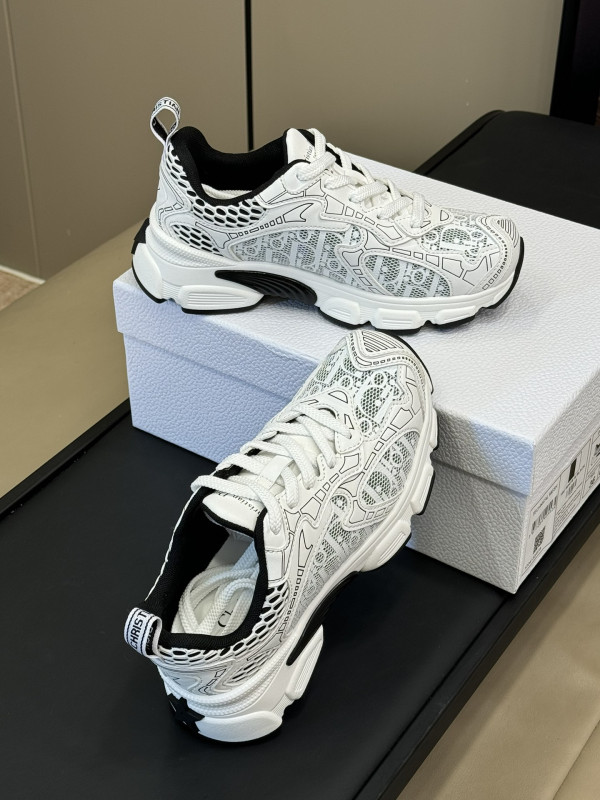 Diro Chrono Sneaker [C1U5F-042404] CELINE CHANEL ACCESSORIES LOEWE SHOES LOUIS VUITTON DIRO YSL OTHER BRAND HANDBAGS BALENCIAGA BOTTEGA VENETA GOYARD HERMES BURBERRY VALENTINO GUCCI FENDI MIUMIU CHLOE PRADA BVLGARI SUITCASE NEW ARRIVAL 