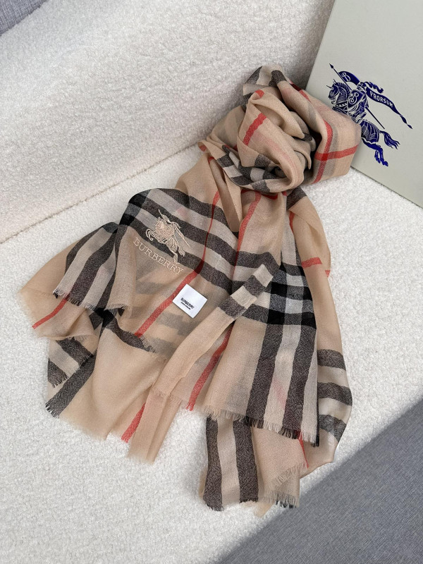 Burberry Scarf [C1U5D-090834] CELINE CHANEL ACCESSORIES LOEWE SHOES LOUIS VUITTON DIRO YSL OTHER BRAND HANDBAGS BALENCIAGA BOTTEGA VENETA GOYARD HERMES BURBERRY VALENTINO GUCCI FENDI MIUMIU CHLOE PRADA BVLGARI SUITCASE NEW ARRIVAL 