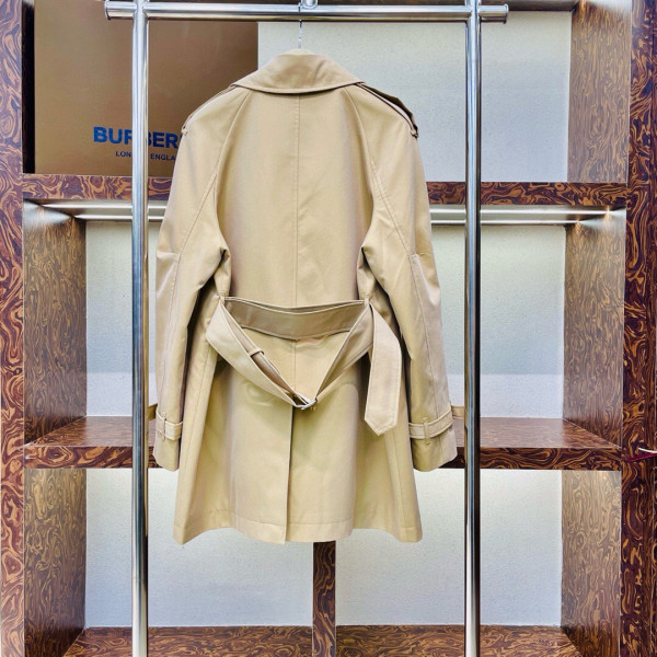 Burberry Trench Jacket [99440650] CELINE CHANEL ACCESSORIES LOEWE SHOES LOUIS VUITTON DIRO YSL OTHER BRAND HANDBAGS BALENCIAGA BOTTEGA VENETA GOYARD HERMES BURBERRY VALENTINO GUCCI FENDI MIUMIU CHLOE PRADA BVLGARI SUITCASE NEW ARRIVAL 