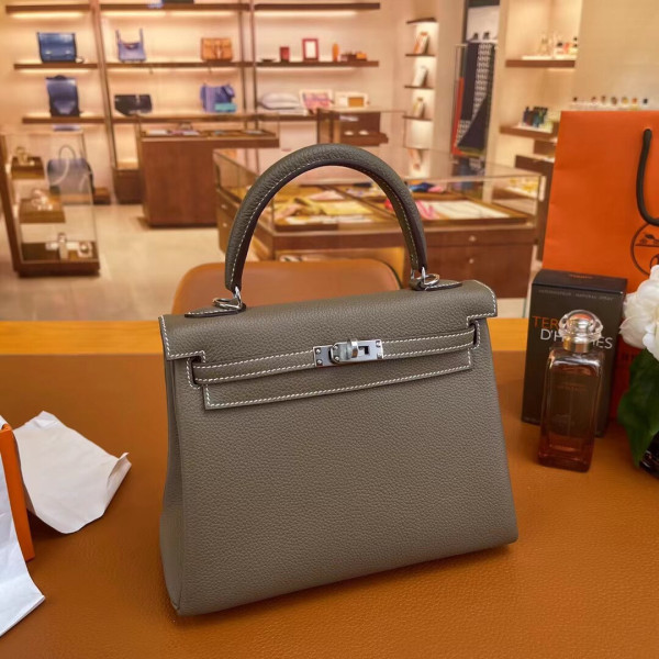 HERMES KELLY 25CM ALL HANDMADE TOGO LEATHER [C1U5A-022202] CELINE CHANEL ACCESSORIES LOEWE SHOES LOUIS VUITTON DIRO YSL OTHER BRAND HANDBAGS BALENCIAGA BOTTEGA VENETA GOYARD HERMES BURBERRY VALENTINO GUCCI FENDI MIUMIU CHLOE PRADA BVLGARI SUITCASE NEW ARRIVAL 