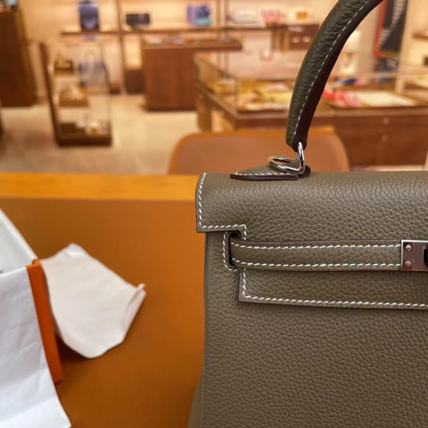 HERMES KELLY 25CM ALL HANDMADE TOGO LEATHER [C1U5A-022202] CELINE CHANEL ACCESSORIES LOEWE SHOES LOUIS VUITTON DIRO YSL OTHER BRAND HANDBAGS BALENCIAGA BOTTEGA VENETA GOYARD HERMES BURBERRY VALENTINO GUCCI FENDI MIUMIU CHLOE PRADA BVLGARI SUITCASE NEW ARRIVAL 