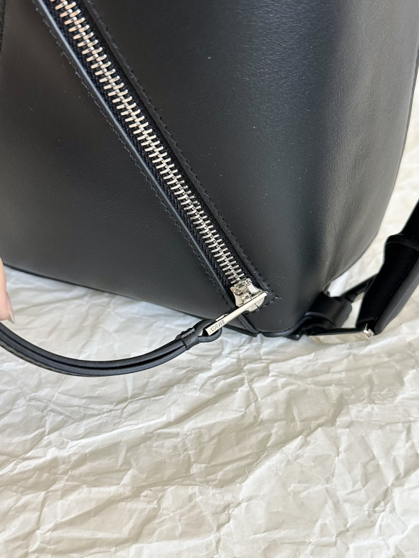 Lowee Small Puzzle Bumbag-24*16*10cm [C1U57-070231] CELINE CHANEL ACCESSORIES LOEWE SHOES LOUIS VUITTON DIRO YSL OTHER BRAND HANDBAGS BALENCIAGA BOTTEGA VENETA GOYARD HERMES BURBERRY VALENTINO GUCCI FENDI MIUMIU CHLOE PRADA BVLGARI SUITCASE NEW ARRIVAL 
