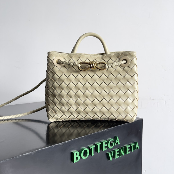 (image for) BOTTEGA VENETA SMALL ANDIAMO-25*22*10.5cm