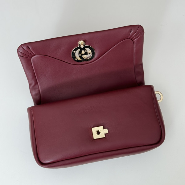 GUCCI GG Milano mini top handle bag-21*12.5*4.5CM [806017酒红] CELINE CHANEL ACCESSORIES LOEWE SHOES LOUIS VUITTON DIRO YSL OTHER BRAND HANDBAGS BALENCIAGA BOTTEGA VENETA GOYARD HERMES BURBERRY VALENTINO GUCCI FENDI MIUMIU CHLOE PRADA BVLGARI SUITCASE NEW ARRIVAL 