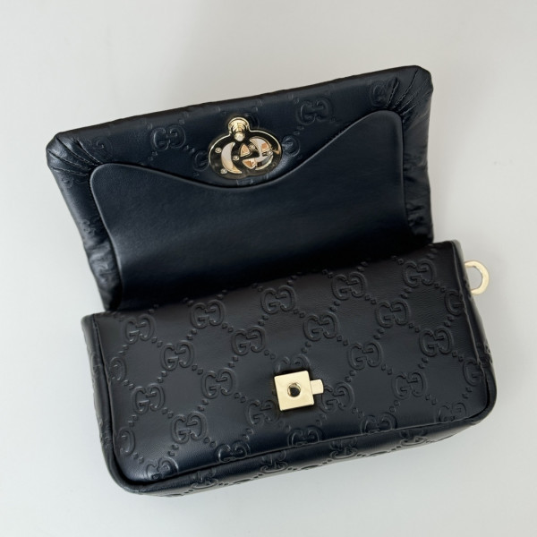 GUCCI GG Milano mini top handle bag-21*12.5*4.5CM [806017克色压花] CELINE CHANEL ACCESSORIES LOEWE SHOES LOUIS VUITTON DIRO YSL OTHER BRAND HANDBAGS BALENCIAGA BOTTEGA VENETA GOYARD HERMES BURBERRY VALENTINO GUCCI FENDI MIUMIU CHLOE PRADA BVLGARI SUITCASE NEW ARRIVAL 