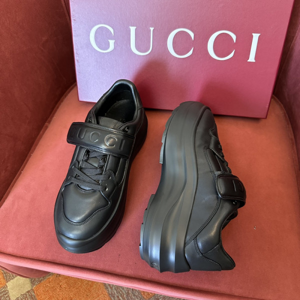 Gucci Men&Women Sneakers [C1U2T-090509] CELINE CHANEL ACCESSORIES LOEWE SHOES LOUIS VUITTON DIRO YSL OTHER BRAND HANDBAGS BALENCIAGA BOTTEGA VENETA GOYARD HERMES BURBERRY VALENTINO GUCCI FENDI MIUMIU CHLOE PRADA BVLGARI SUITCASE NEW ARRIVAL 