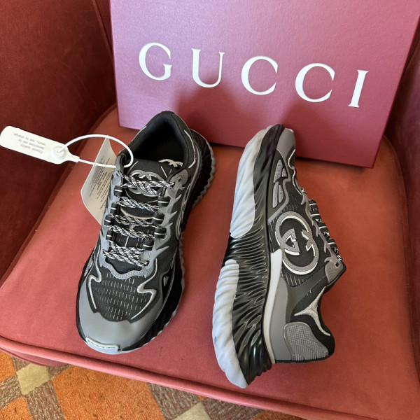 Gucci Men&Women Sneakers [C1U2T-084836] CELINE CHANEL ACCESSORIES LOEWE SHOES LOUIS VUITTON DIRO YSL OTHER BRAND HANDBAGS BALENCIAGA BOTTEGA VENETA GOYARD HERMES BURBERRY VALENTINO GUCCI FENDI MIUMIU CHLOE PRADA BVLGARI SUITCASE NEW ARRIVAL 