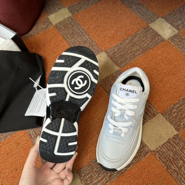CL WOMEN SNEAKER [C1U2T-084027] CELINE CHANEL ACCESSORIES LOEWE SHOES LOUIS VUITTON DIRO YSL OTHER BRAND HANDBAGS BALENCIAGA BOTTEGA VENETA GOYARD HERMES BURBERRY VALENTINO GUCCI FENDI MIUMIU CHLOE PRADA BVLGARI SUITCASE NEW ARRIVAL 