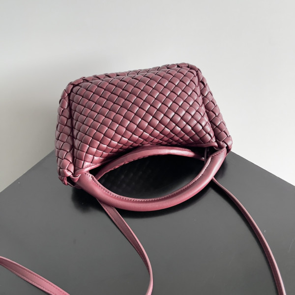 Bottega Veneta Mini Cobble Top Handle [805739] CELINE CHANEL ACCESSORIES LOEWE SHOES LOUIS VUITTON DIRO YSL OTHER BRAND HANDBAGS BALENCIAGA BOTTEGA VENETA GOYARD HERMES BURBERRY VALENTINO GUCCI FENDI MIUMIU CHLOE PRADA BVLGARI SUITCASE NEW ARRIVAL 
