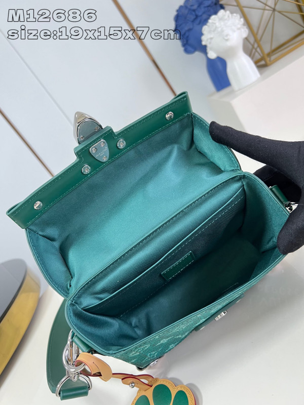 LOUIS VUITTON Soul Trunk-19*15*7CM [M12686] CELINE CHANEL ACCESSORIES LOEWE SHOES LOUIS VUITTON DIRO YSL OTHER BRAND HANDBAGS BALENCIAGA BOTTEGA VENETA GOYARD HERMES BURBERRY VALENTINO GUCCI FENDI MIUMIU CHLOE PRADA BVLGARI SUITCASE NEW ARRIVAL 