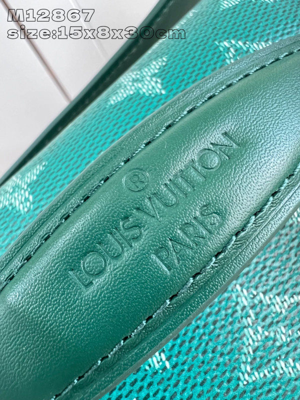 LOUIS VUITTON Rush Bumbag-30*15*8CM [M12867] CELINE CHANEL ACCESSORIES LOEWE SHOES LOUIS VUITTON DIRO YSL OTHER BRAND HANDBAGS BALENCIAGA BOTTEGA VENETA GOYARD HERMES BURBERRY VALENTINO GUCCI FENDI MIUMIU CHLOE PRADA BVLGARI SUITCASE NEW ARRIVAL 